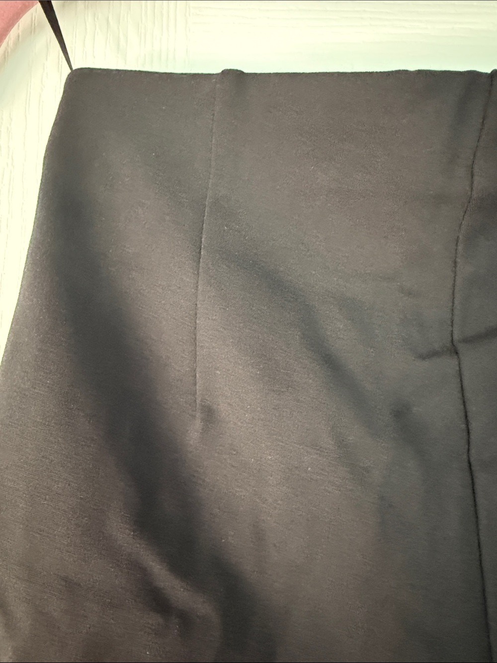 SKIMS The Essential Pants High Waist Hot Short - Obsidian Small - Picture 7 of 12